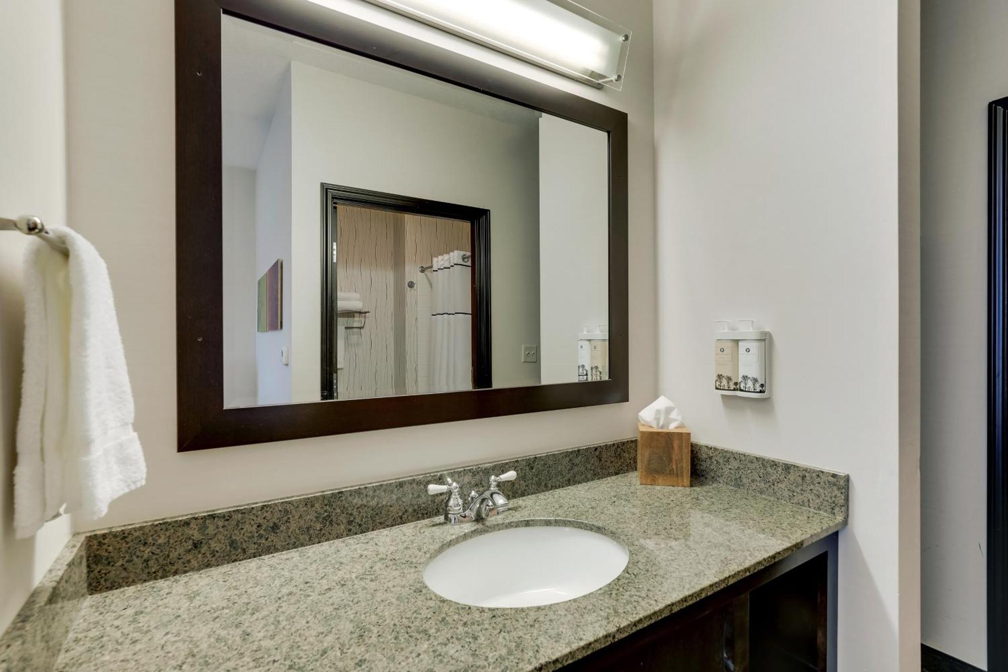 Stoney Creek Hotel Kansas City - Independence Extérieur photo